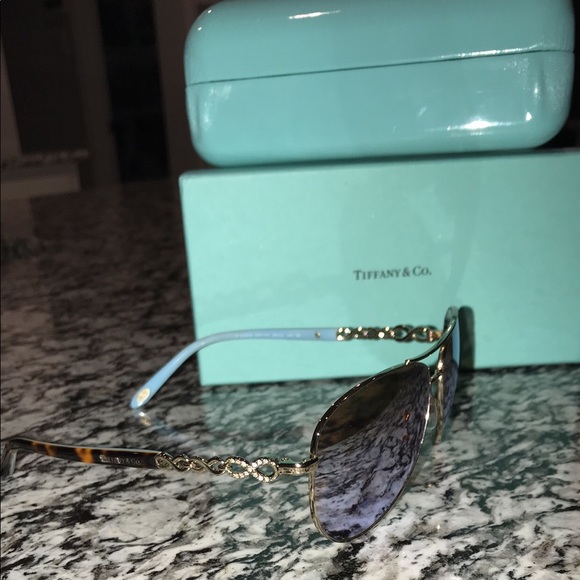 Tiffany & Co. Accessories - Tiffany & co sunglasses price firm